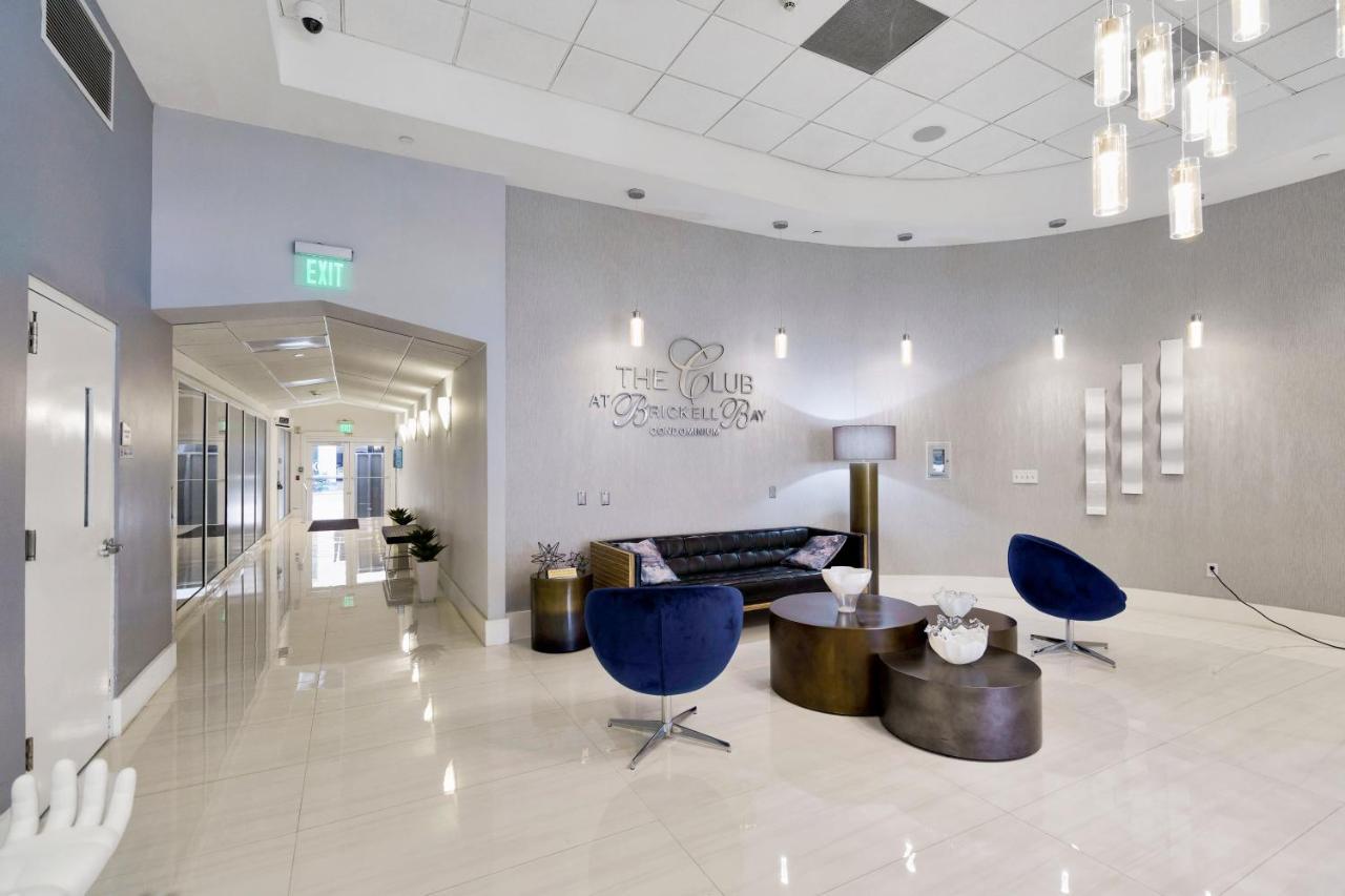 The Club At Brickell Bay Luxury Suites マイアミ エクステリア 写真