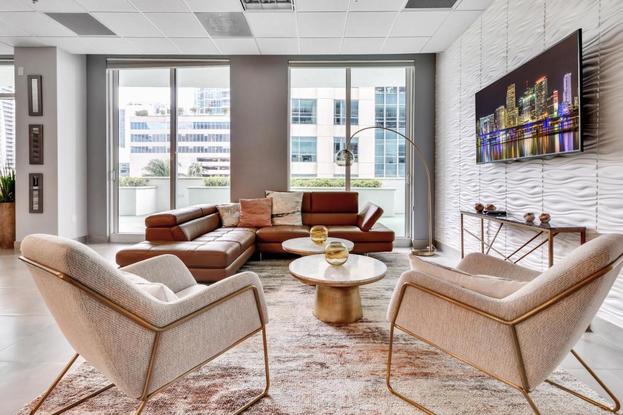 The Club At Brickell Bay Luxury Suites マイアミ エクステリア 写真