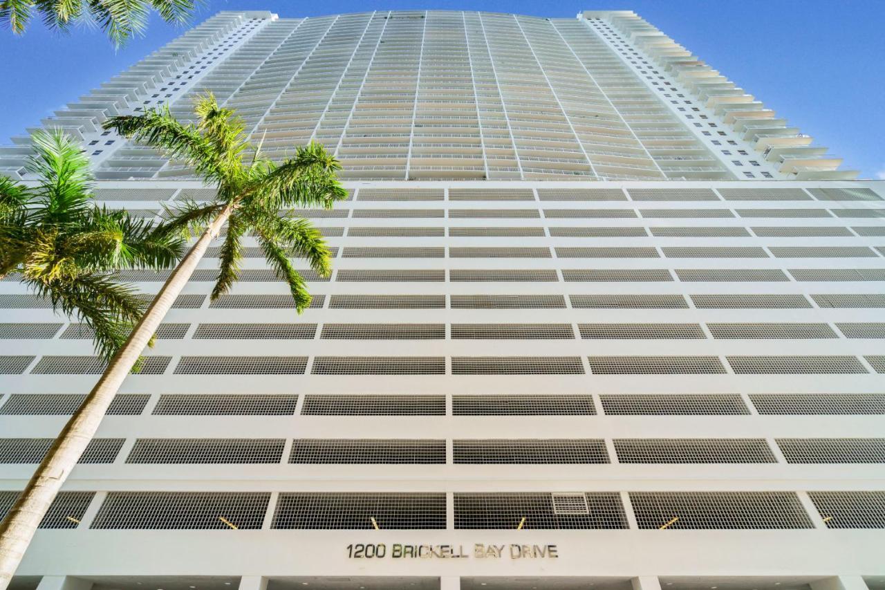 The Club At Brickell Bay Luxury Suites マイアミ エクステリア 写真