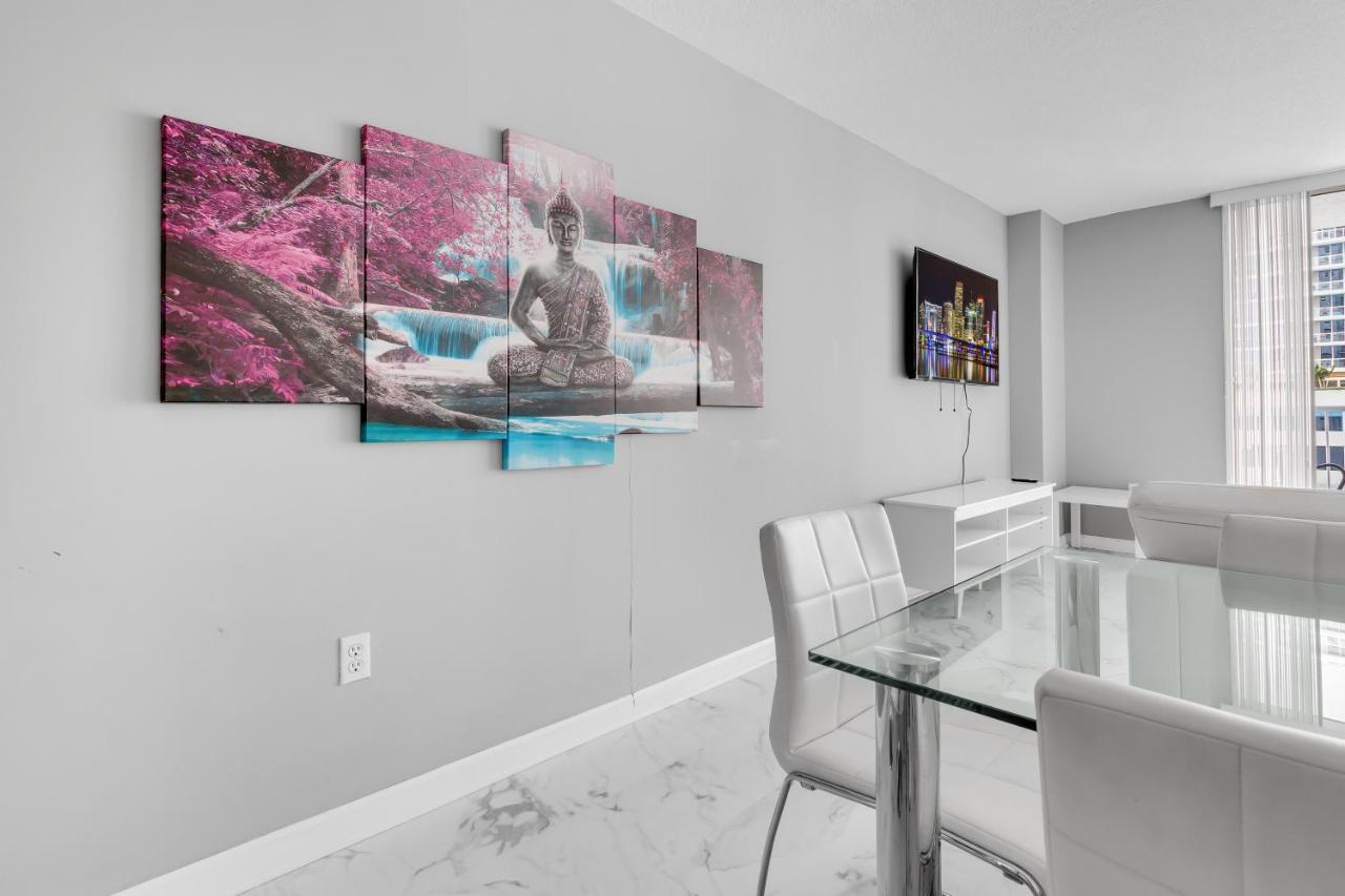 The Club At Brickell Bay Luxury Suites マイアミ エクステリア 写真