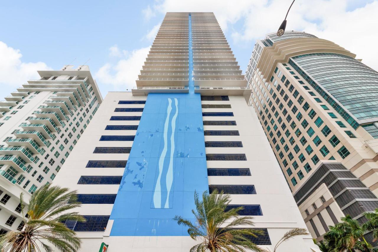 The Club At Brickell Bay Luxury Suites マイアミ エクステリア 写真